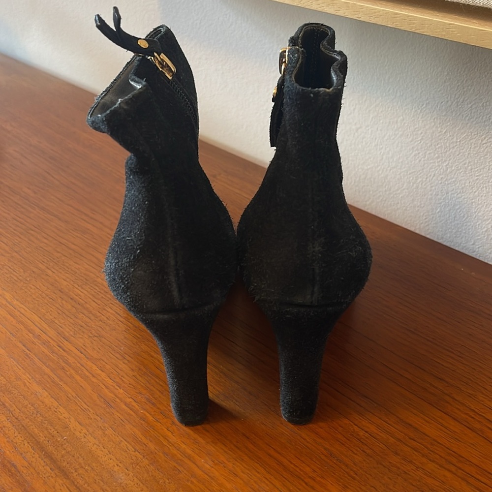 Booties - Picture 3 of 10
